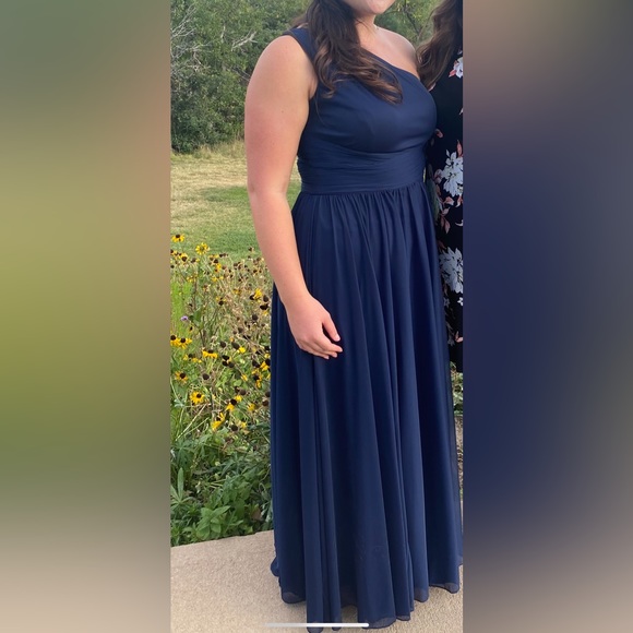 David’s bridal marine colored floor length dress great for bridesmaids or guests - Picture 4 of 5